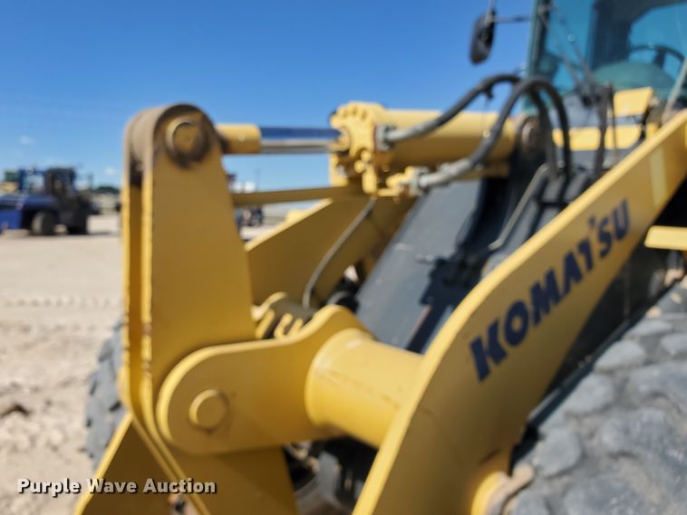 image for item HO9600 2008 Komatsu WA250-6  wheel loader