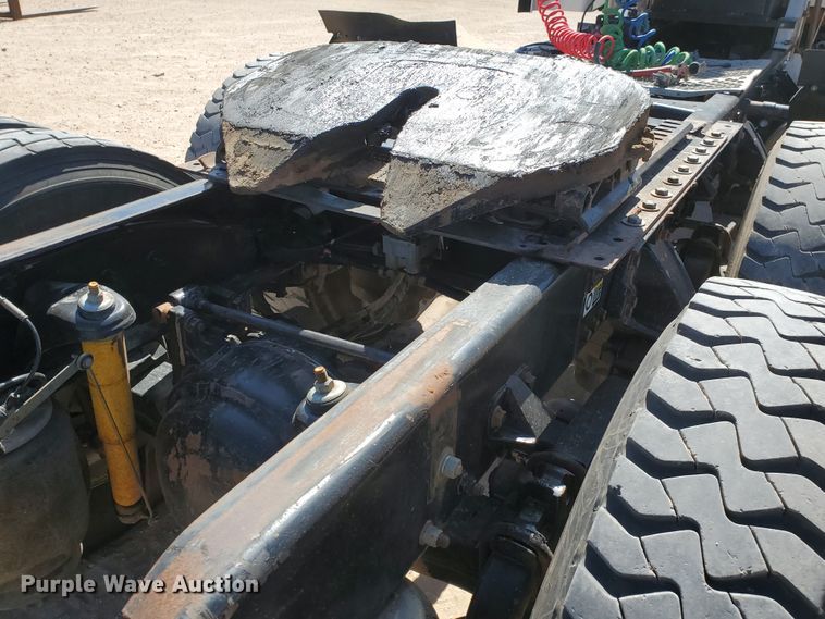 image for item HO9605 2012 Kenworth T800  semi truck