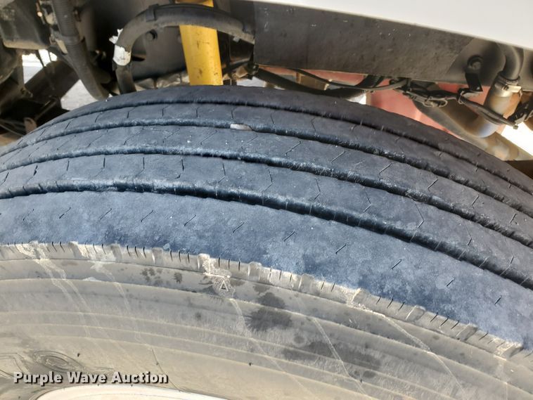 image for item HO9605 2012 Kenworth T800  semi truck