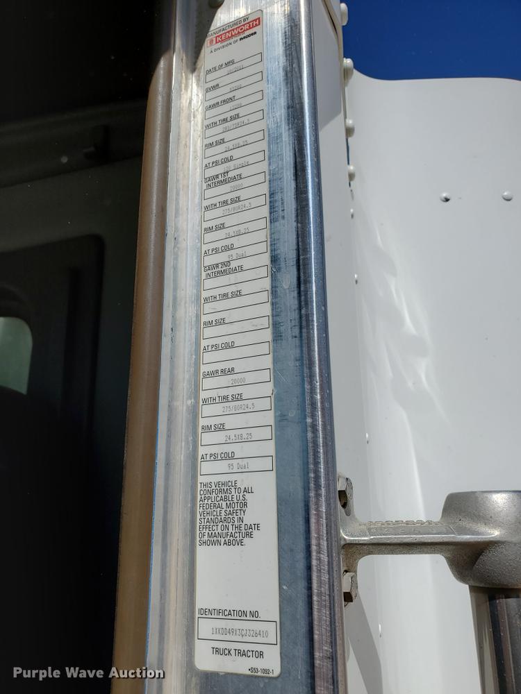 image for item HO9605 2012 Kenworth T800  semi truck