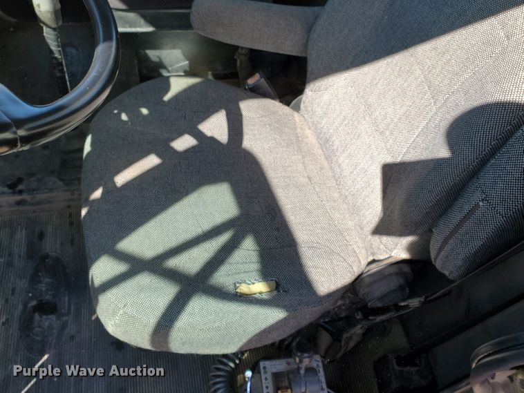 image for item HO9608 1997 Peterbilt 378  semi truck