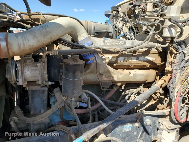 image for item HO9608 1997 Peterbilt 378  semi truck