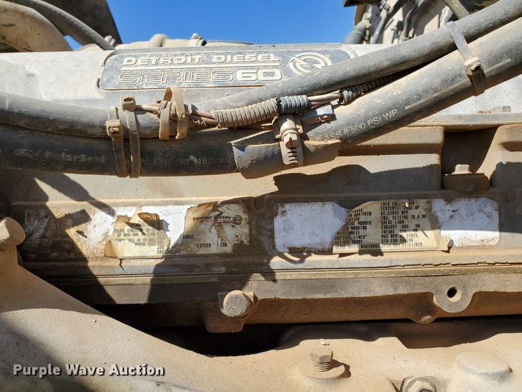 image for item HO9608 1997 Peterbilt 378  semi truck