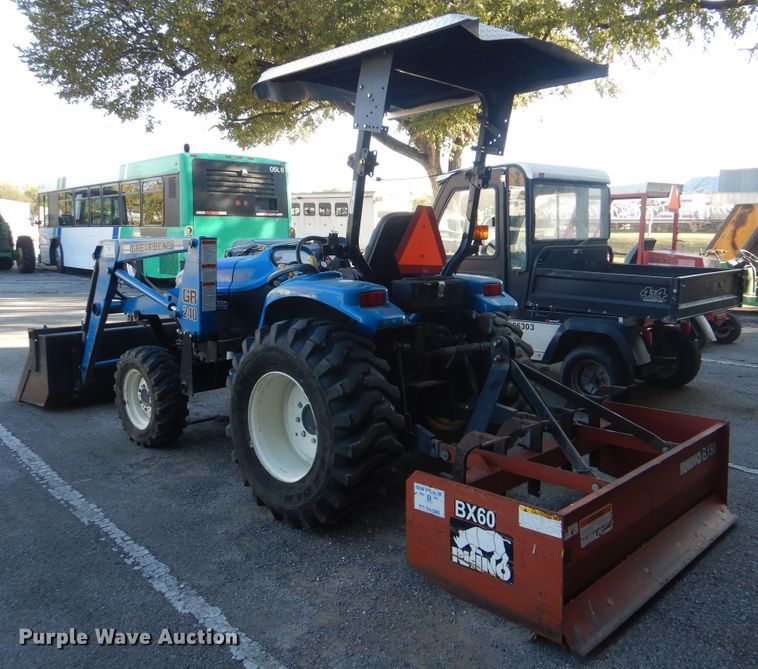 image for item AE9671 New Holland TC33D  MFWD tractor