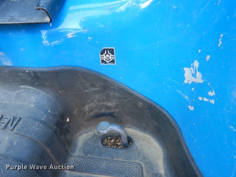 image for item AE9671 New Holland TC33D  MFWD tractor