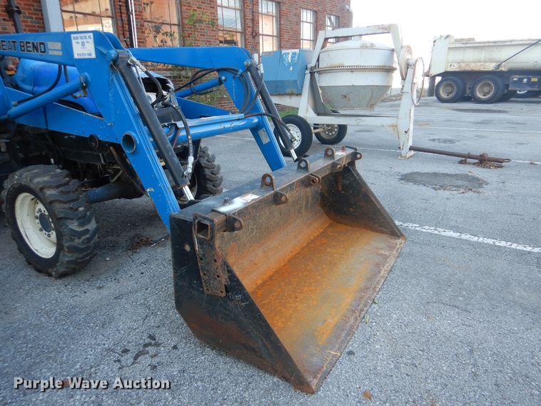 image for item AE9671 New Holland TC33D  MFWD tractor