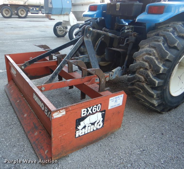 image for item AE9671 New Holland TC33D  MFWD tractor