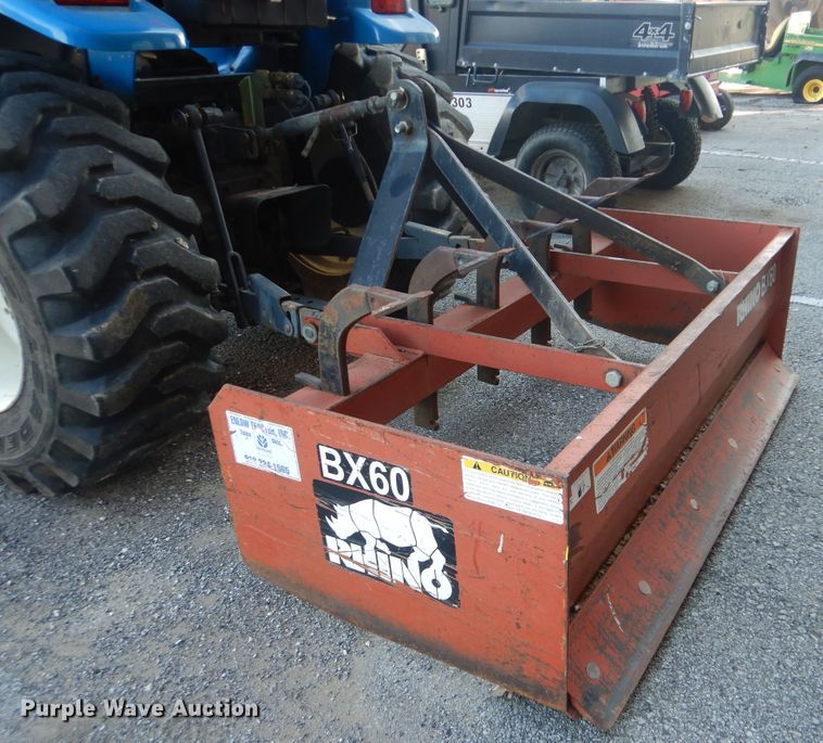 image for item AE9671 New Holland TC33D  MFWD tractor