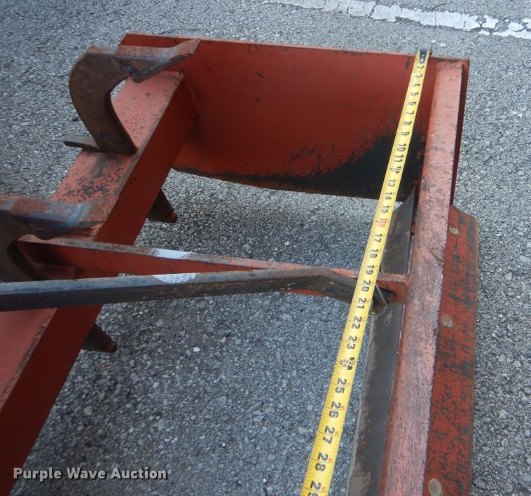 image for item AE9671 New Holland TC33D  MFWD tractor