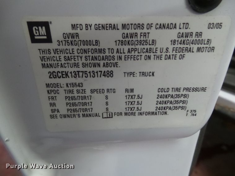 image for item DF0913 2005 Chevrolet Silverado 1500  Crew Cab pickup truck