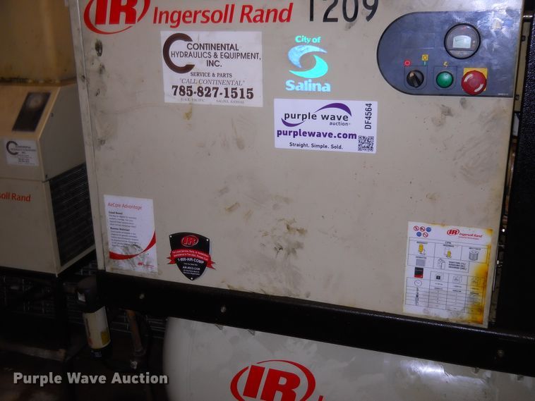 image for item DF4564 Ingersoll Rand 1RN10H-CC-150L  air compressor