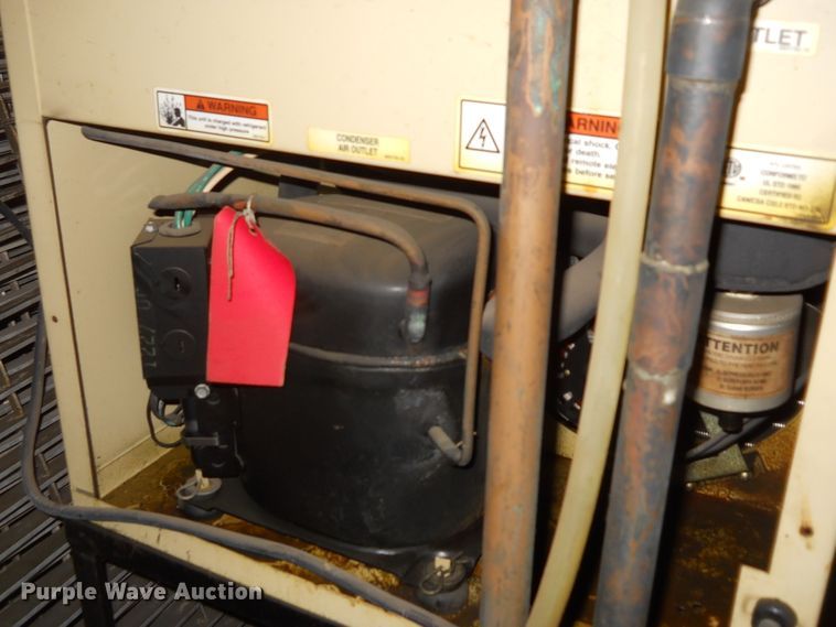 image for item DF4564 Ingersoll Rand 1RN10H-CC-150L  air compressor