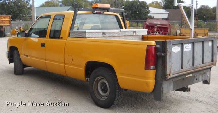 image for item DF4566 1996 Chevrolet C1500  Ext. Cab pickup truck