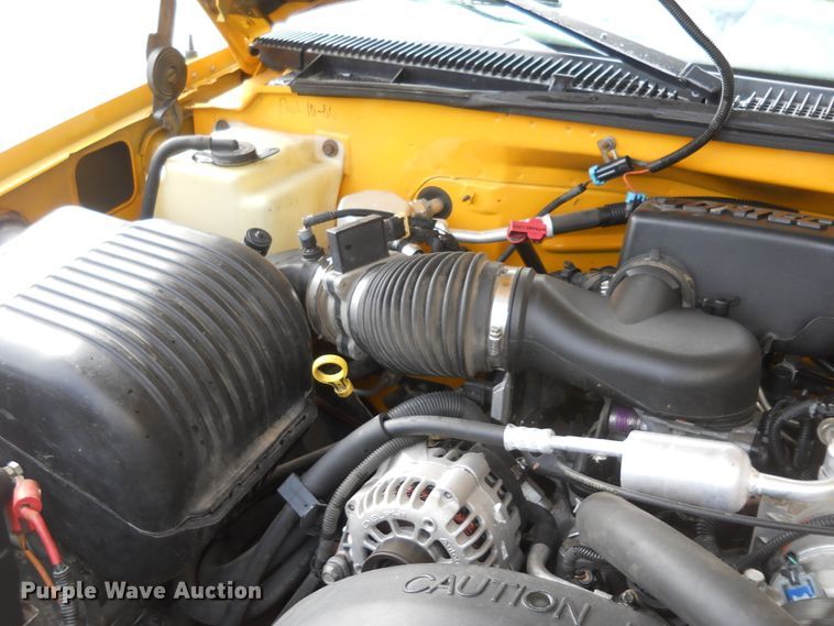 image for item DF4566 1996 Chevrolet C1500  Ext. Cab pickup truck