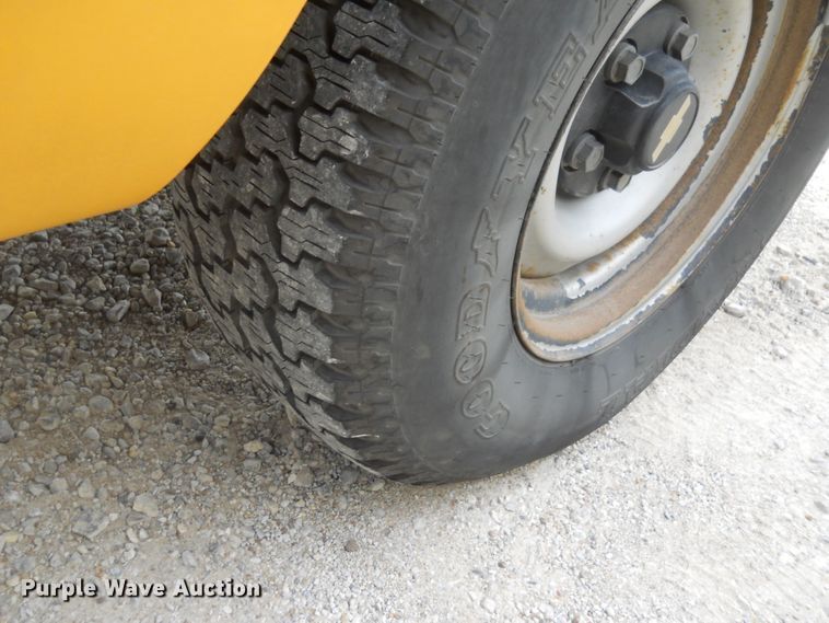 image for item DF4566 1996 Chevrolet C1500  Ext. Cab pickup truck