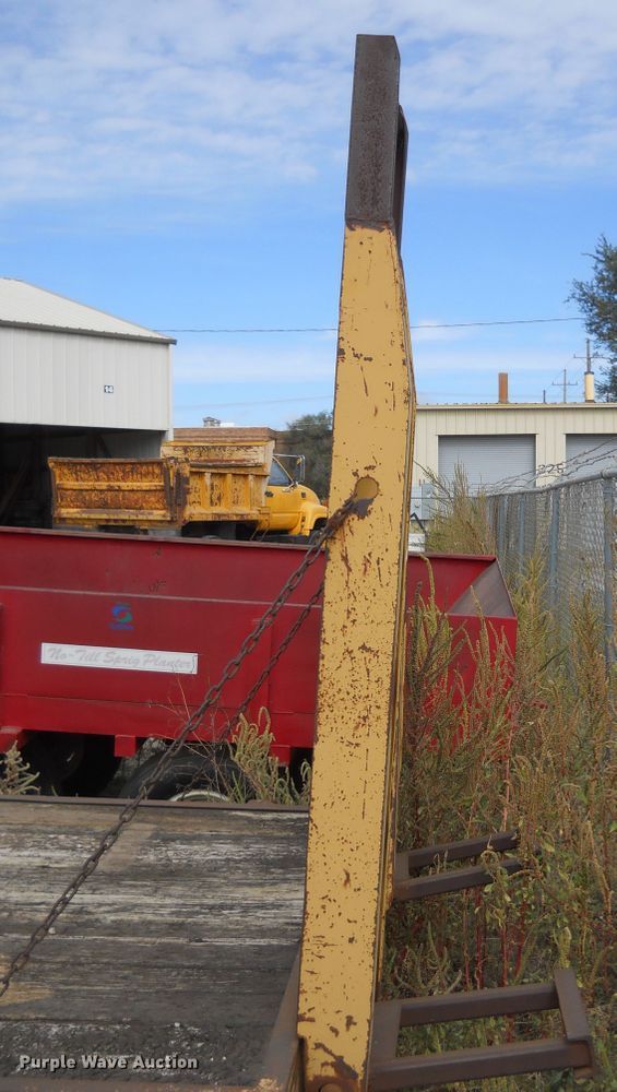 image for item DF4567 1987 shop built equipment trailer