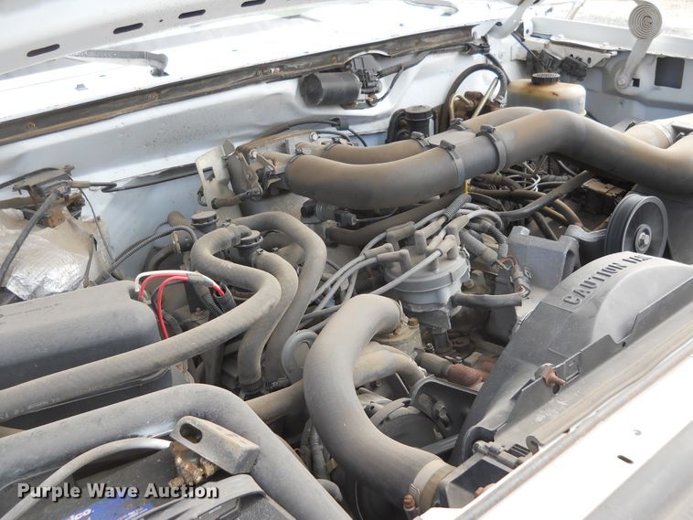 image for item DF4568 1994 Ford F450 Super Duty  dump truck