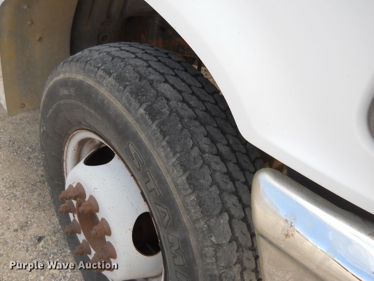 image for item DF4568 1994 Ford F450 Super Duty  dump truck