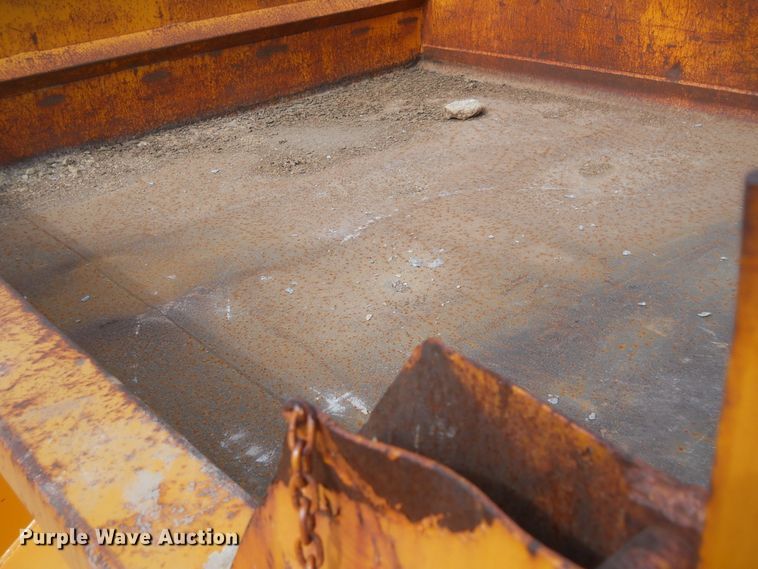 image for item DF4569 1991 Ford F450 Super Duty  dump truck