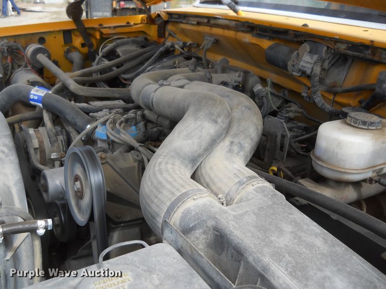 image for item DF4569 1991 Ford F450 Super Duty  dump truck