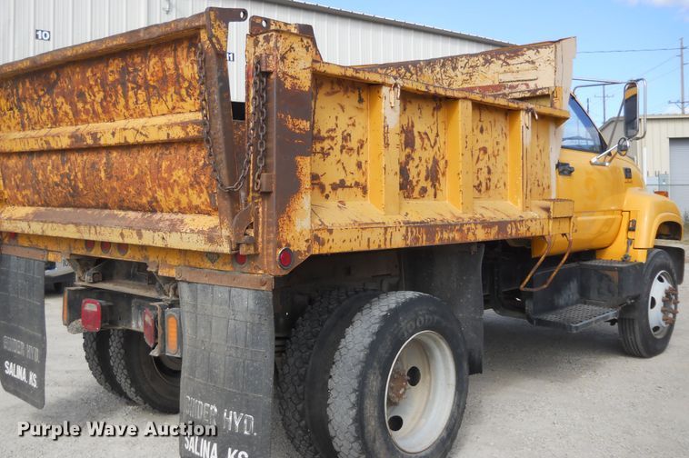 image for item DF4571 1999 Chevrolet C6500  dump truck