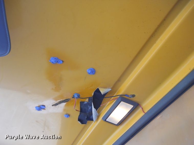 image for item DF4571 1999 Chevrolet C6500  dump truck