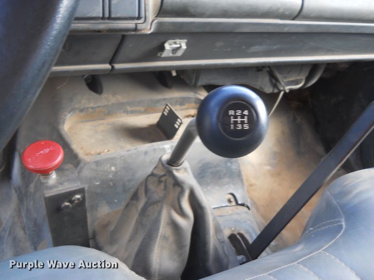 image for item DF4571 1999 Chevrolet C6500  dump truck