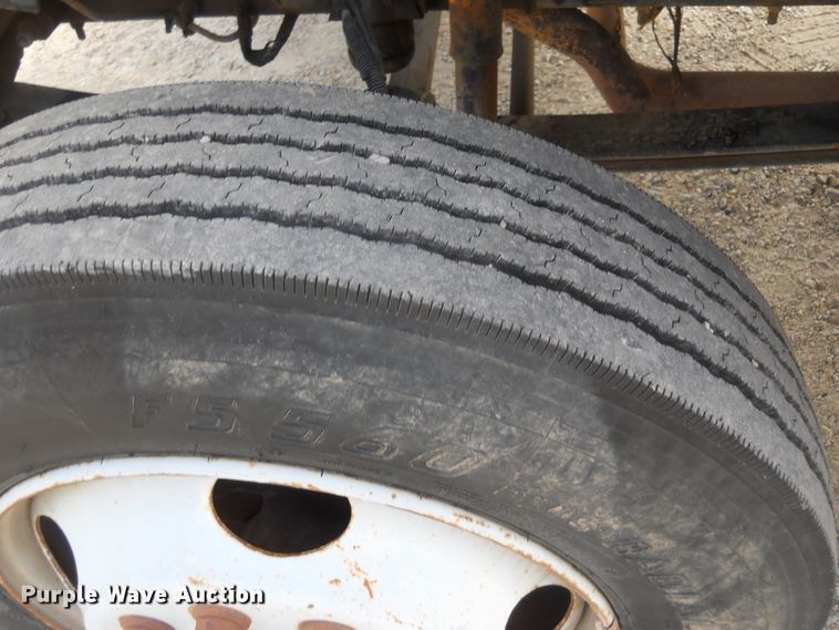 image for item DF4571 1999 Chevrolet C6500  dump truck