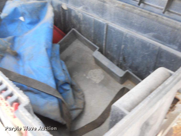 image for item DF4572 1979 Ford F800  water truck