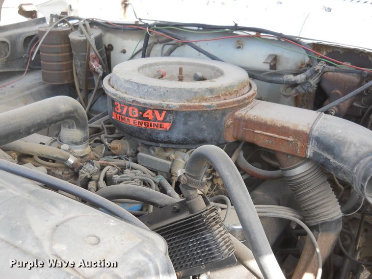 image for item DF4572 1979 Ford F800  water truck