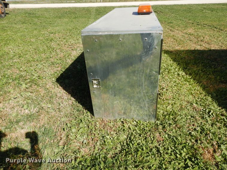 image for item DF6684 Toolbox