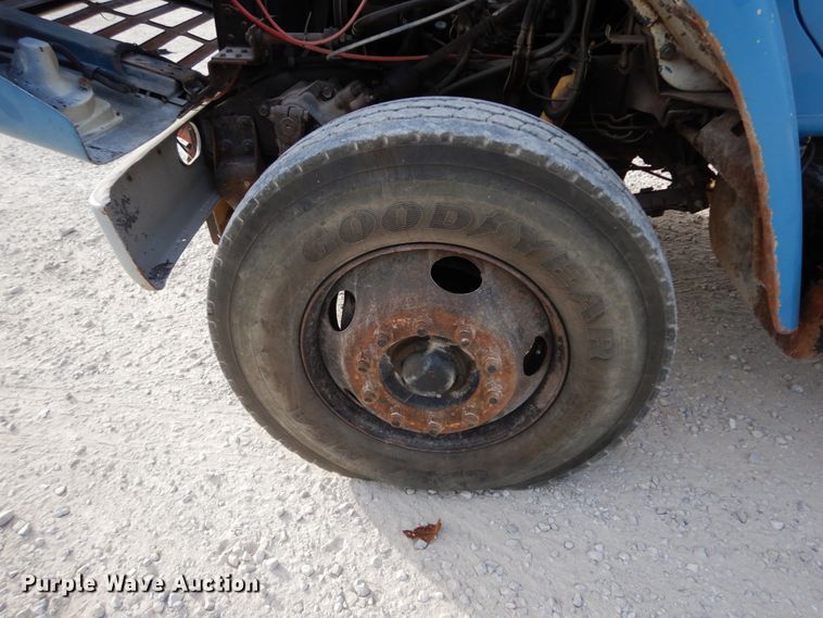 image for item DG6955 1986 International 1954  dump truck