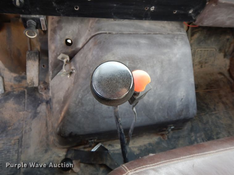 image for item DG6956 1987 International 1954  dump truck