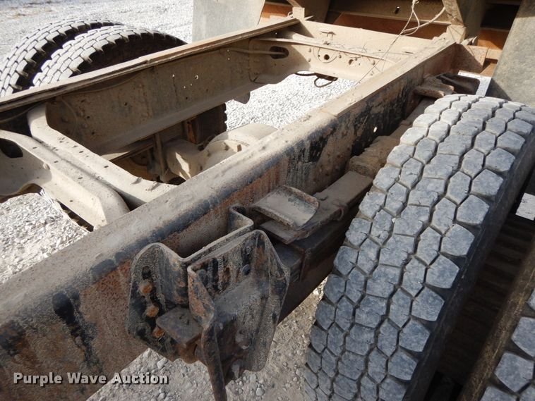 image for item DG6956 1987 International 1954  dump truck