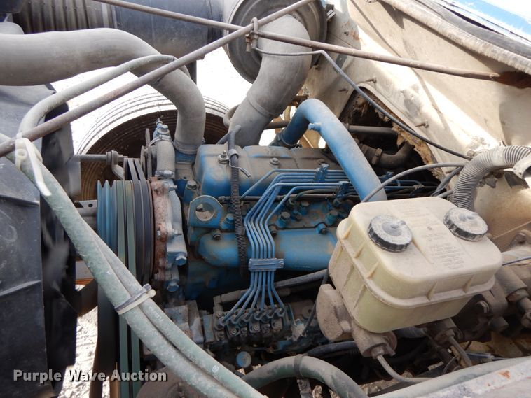 image for item DG6956 1987 International 1954  dump truck