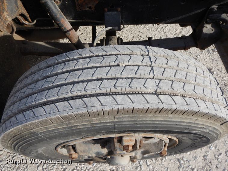 image for item DG6956 1987 International 1954  dump truck