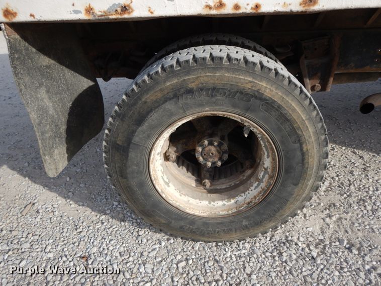 image for item DG6956 1987 International 1954  dump truck