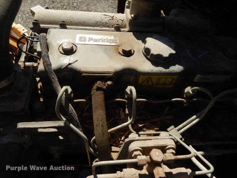 image for item DH0218 Vermeer BC1230A wood chipper