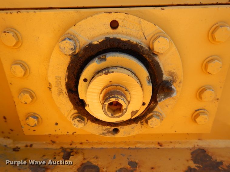 image for item DH0218 Vermeer BC1230A wood chipper