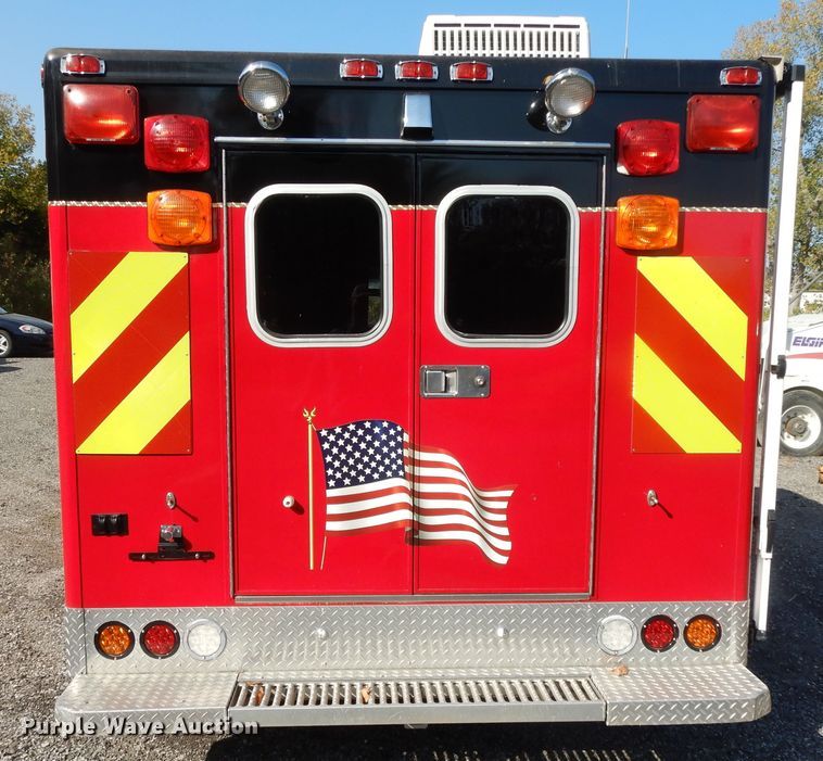 image for item DH0230 1988 Ford Econoline E350  mobile command center vehicle