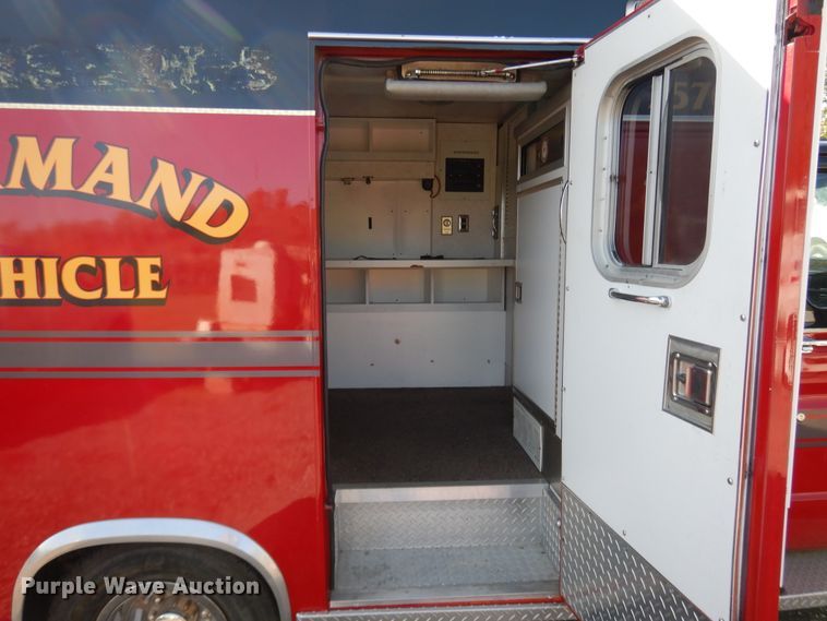 image for item DH0230 1988 Ford Econoline E350  mobile command center vehicle