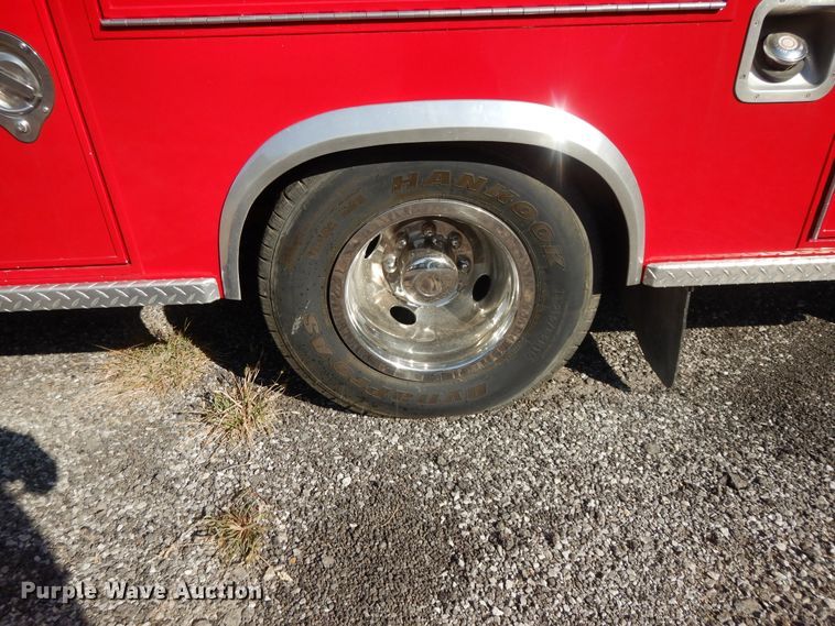 image for item DH0230 1988 Ford Econoline E350  mobile command center vehicle