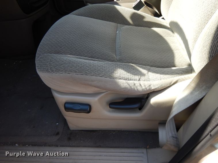 image for item DH0236 2000 Ford Windstar  van