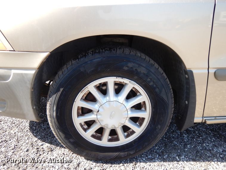 image for item DH0236 2000 Ford Windstar  van