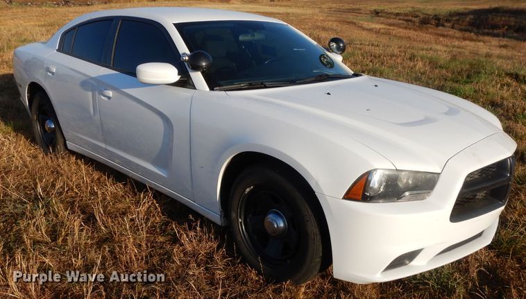 image for item DH3323 2013 Dodge Charger Police