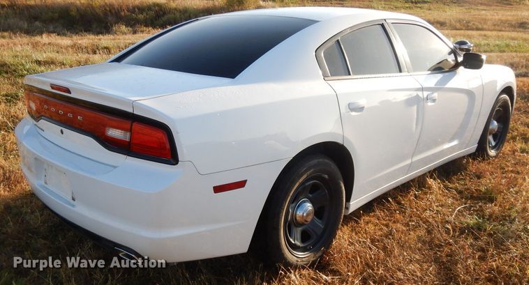 image for item DH3323 2013 Dodge Charger Police