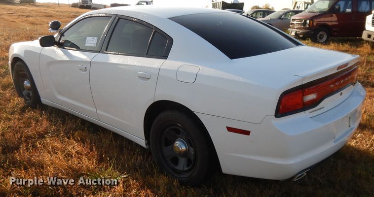 image for item DH3323 2013 Dodge Charger Police