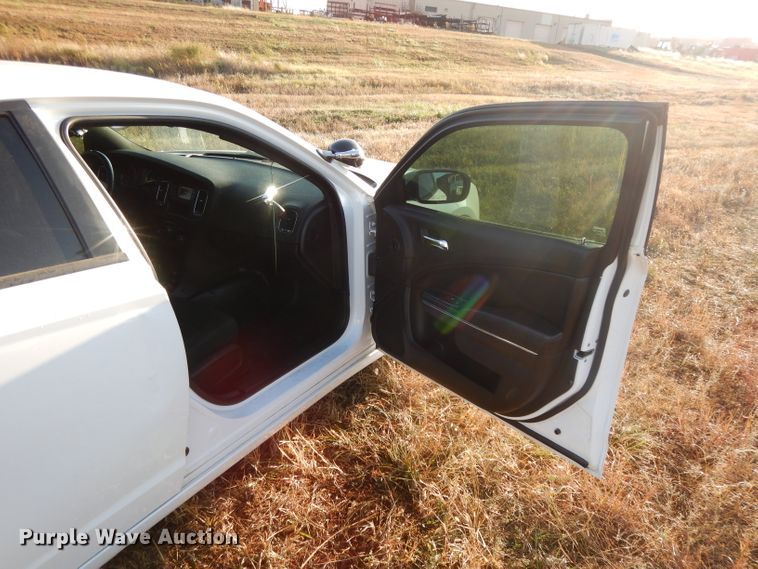 image for item DH3323 2013 Dodge Charger Police