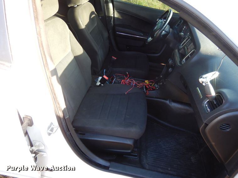 image for item DH3323 2013 Dodge Charger Police