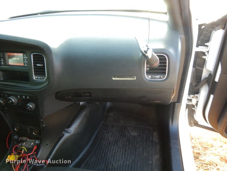 image for item DH3323 2013 Dodge Charger Police